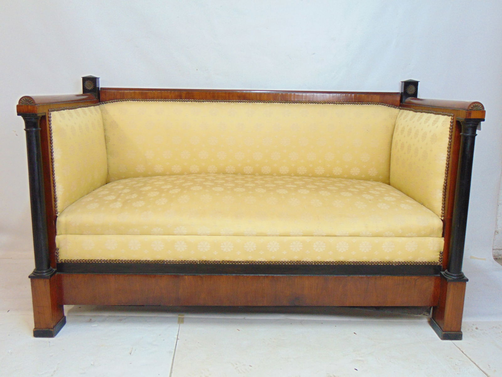 BIEDERMEIER ROSEWOOD BOX SOFA