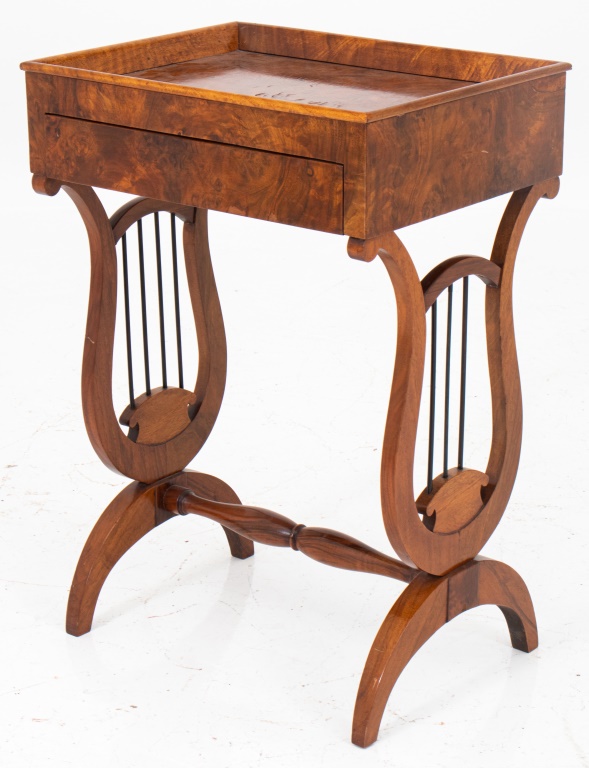 BIEDERMEIER STYLE BURL WALNUT
