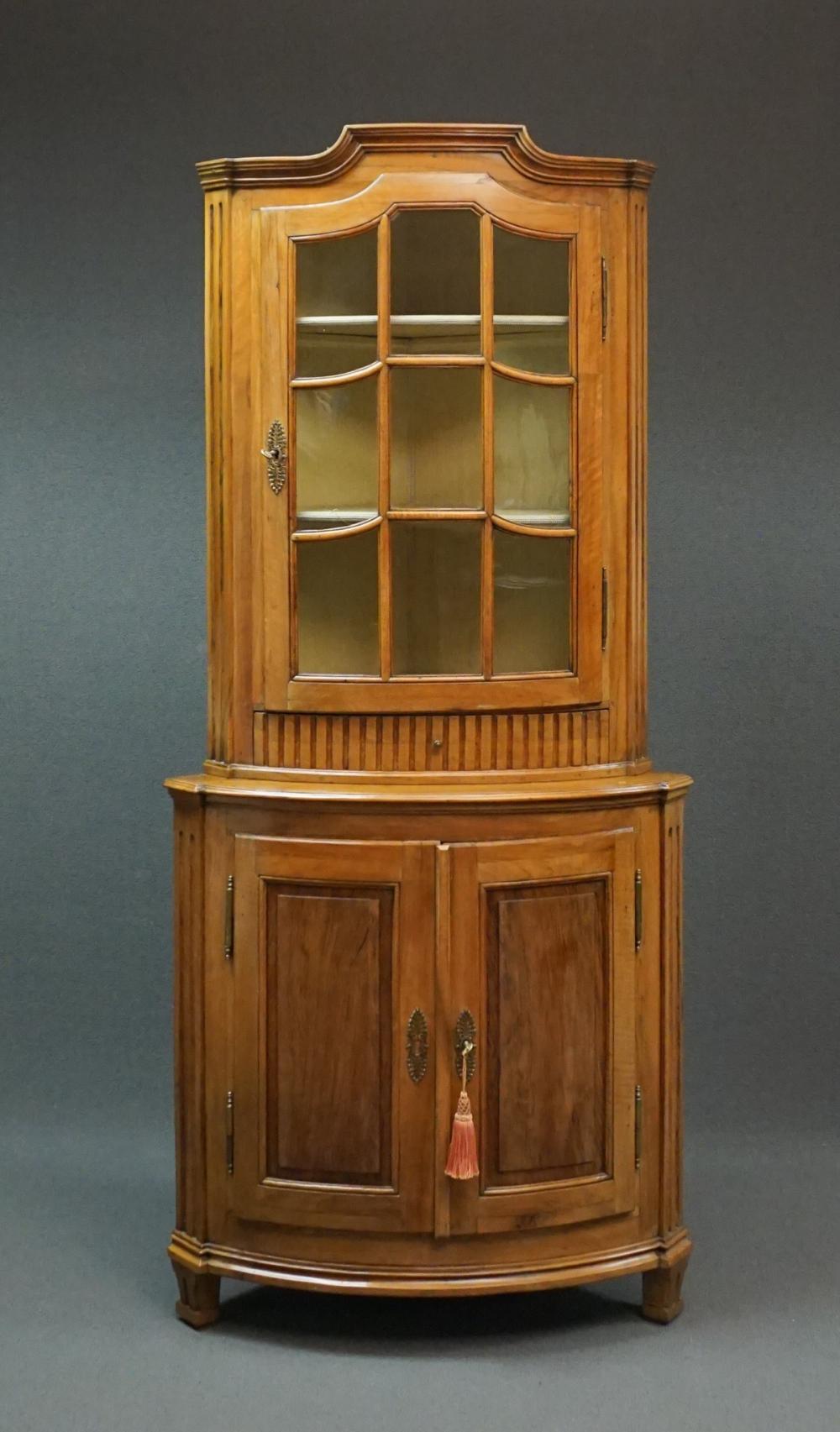 BIEDERMEIER WALNUT BOW-FRONT CORNER