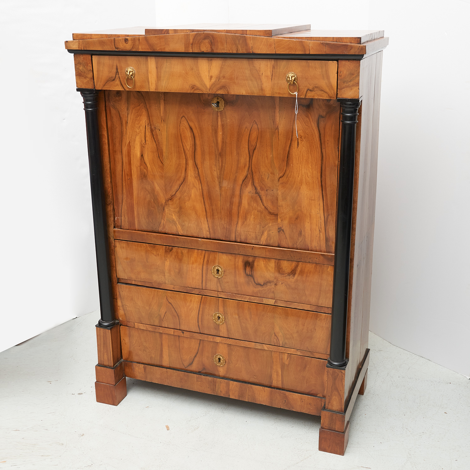 BIEDERMEIER WALNUT SECRETAIRE A