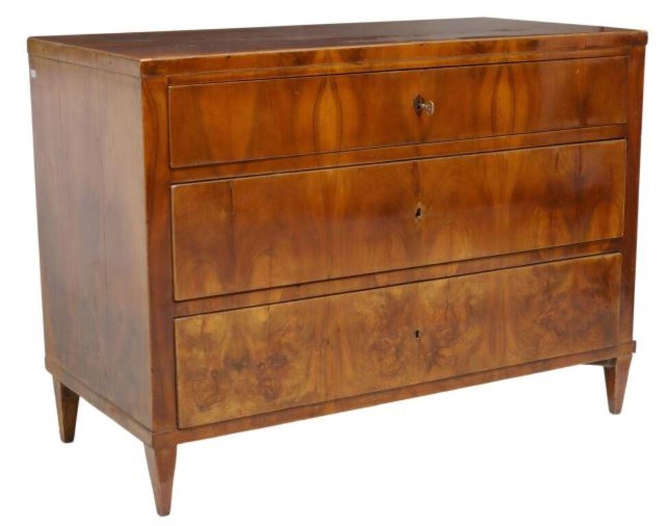 BIEDERMEIER WALNUT SECRETAIRE