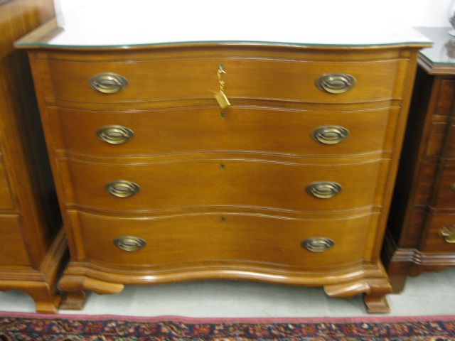 Biggs Mahogany Chest of Drawers 4