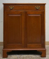 BIGGS MAHOGANY SIDE CABINET, 3