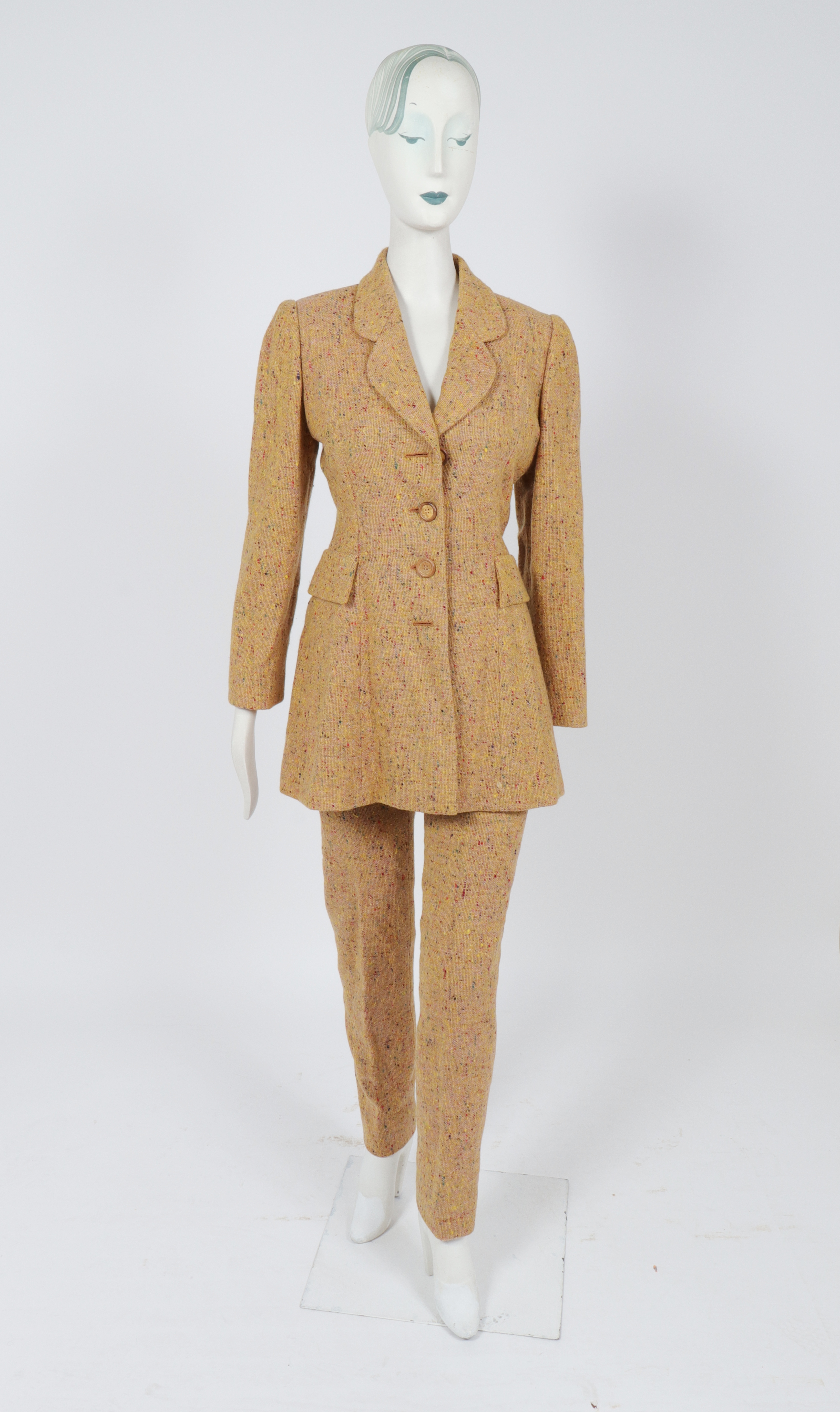 BILL BLASS SPECKLED TWEED PANT SUIT
