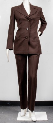 BILL BLASS WOOL SUIT SET W PAN