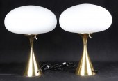 Bill Curry Laurel style lamp p