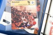 BINDER OF CELEBRITY AUTOGRAPHS