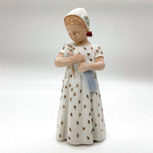 BING AND GRONDAHL FIGURINE, MARY