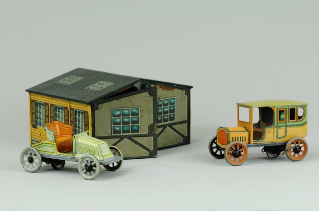 BING GARAGE WITH TWO AUTOS