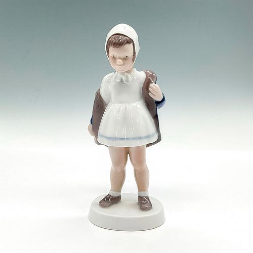 BING & GRONDAHL PORCELAIN FIGURINE,