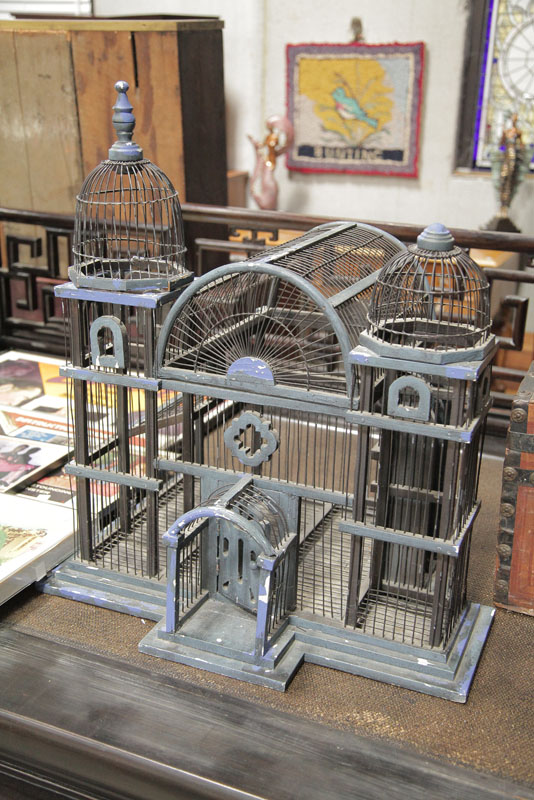 BIRDHOUSE. Elaborate blue painted
