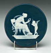 Birks Pate-sur-pate plaque, Le