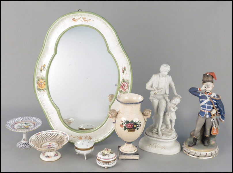 BISQUE PORCELAIN FIGURAL GROUP.