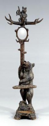 Black Forest bear-form umbrell
