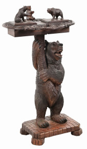 BLACK FOREST BEAR STANDING HUM