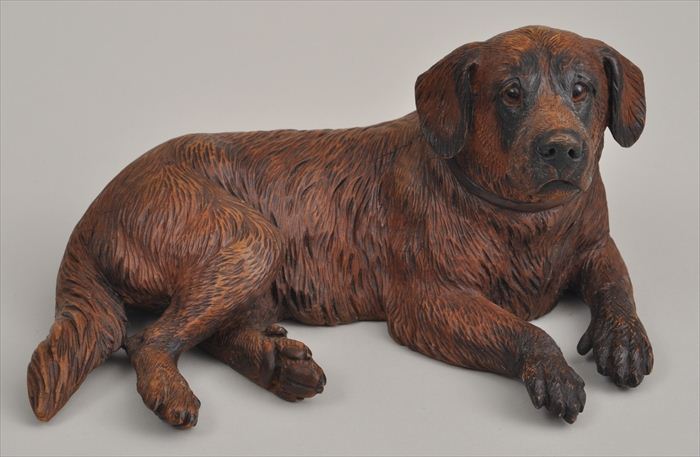 BLACK FOREST CARVED WALNUT FIGURE
