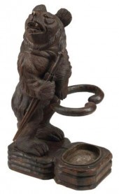 BLACK FOREST STYLE CARVED BEAR