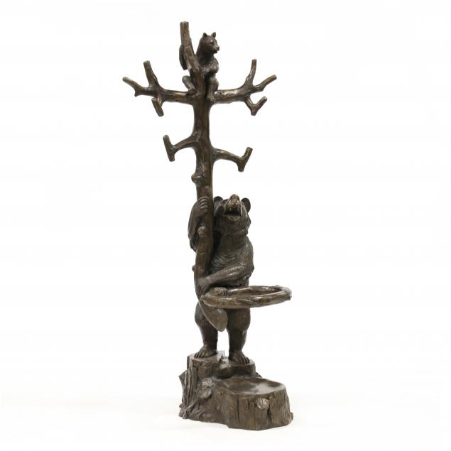BLACK FOREST STYLE CAST BRONZE BEAR