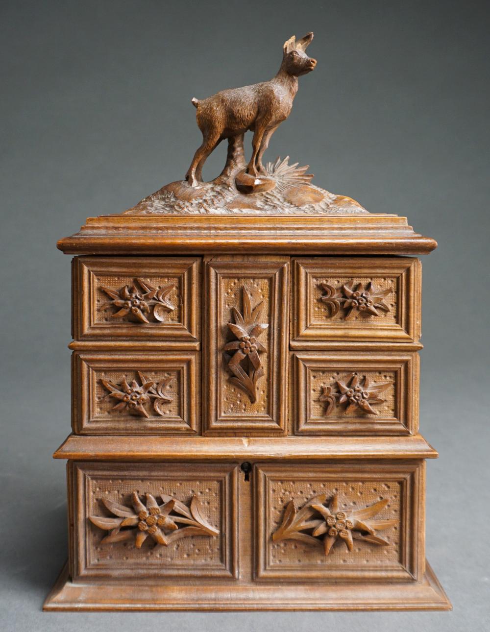 BLACK FOREST STYLE GERMAN CARVED