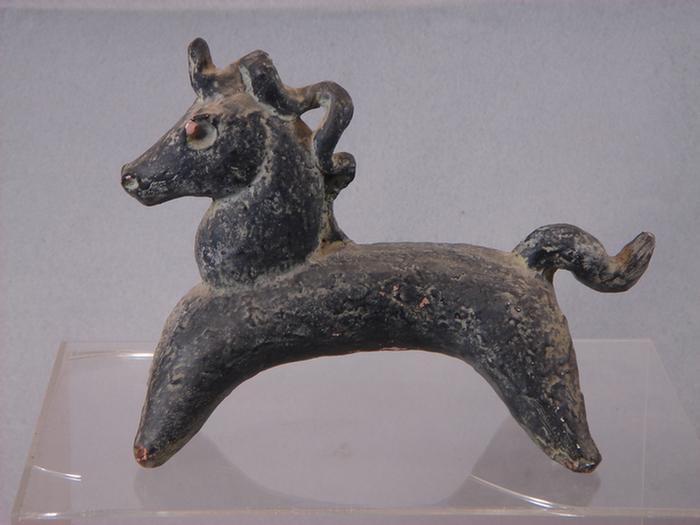 Black glazed pottery horse