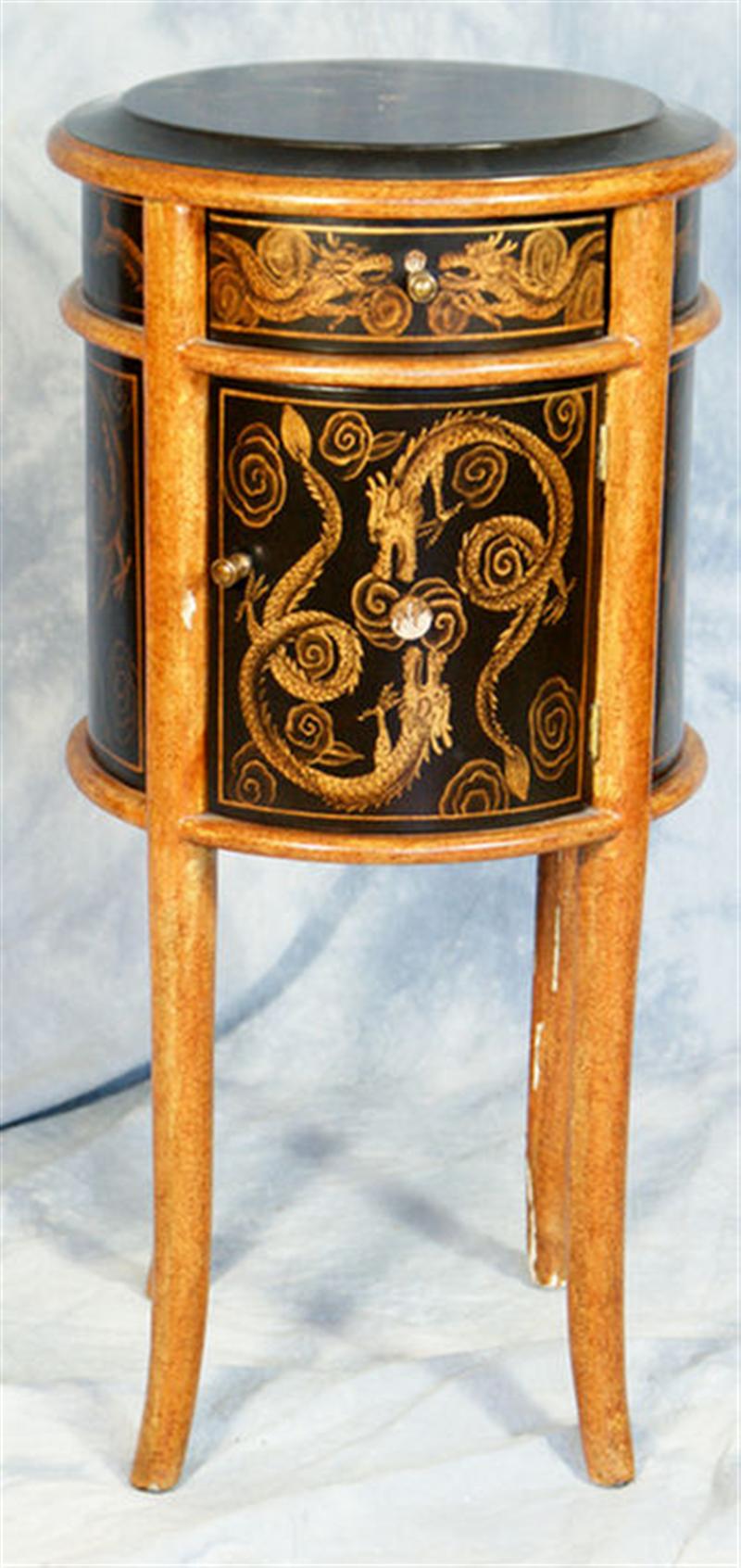 Black lacquer decorated round end