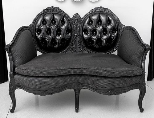 BLACK LACQUERED NAPOLEONIC