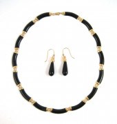 BLACK ONYX AND FOURTEEN KARAT