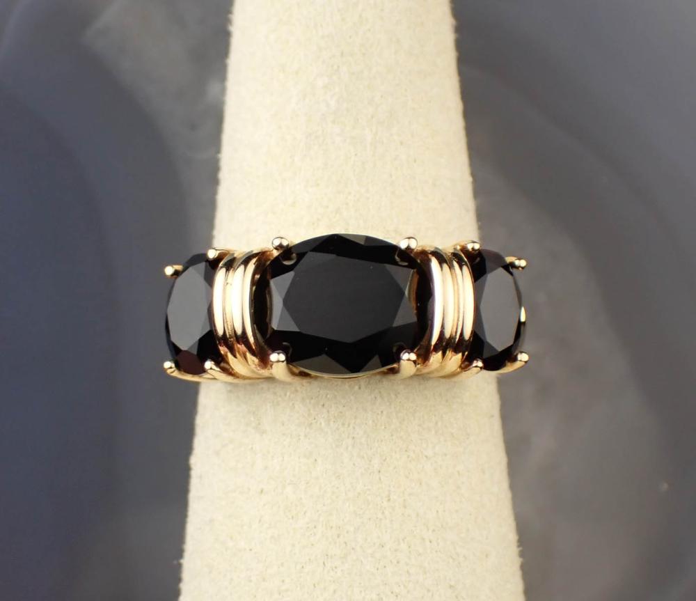 BLACK ONYX AND FOURTEEN KARAT