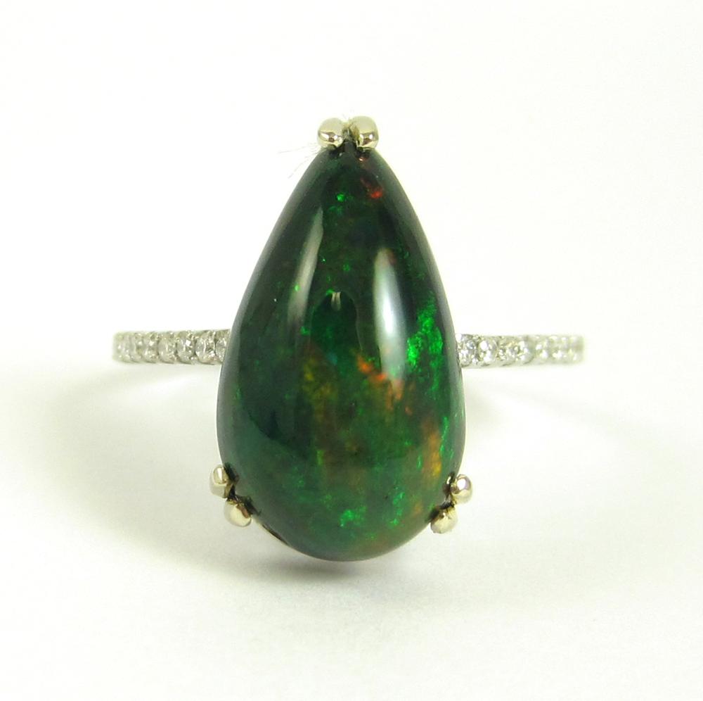 BLACK OPAL, DIAMOND AND FOURTEEN