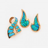 BLACK OPAL PENDANT AND EARRING