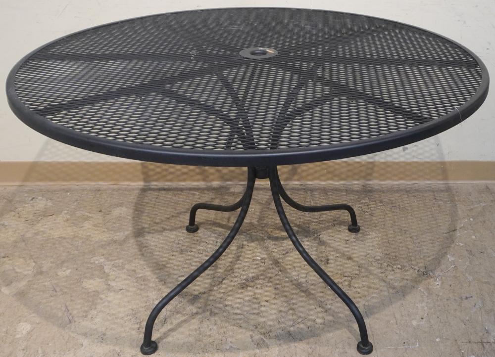 BLACK PAINTED WROUGHT IRON ROUND