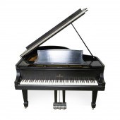 BLACK STEINWAY PARLOR GRAND PI