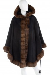 BLACK SUEDE CAPE WITH MINK TRI