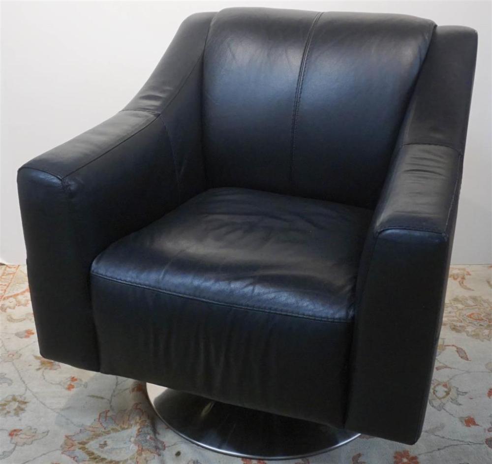 BLACK VINYL STEEL BASE SWIVEL