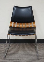 BLACK VINYL UPHOLSTERED SIDE C