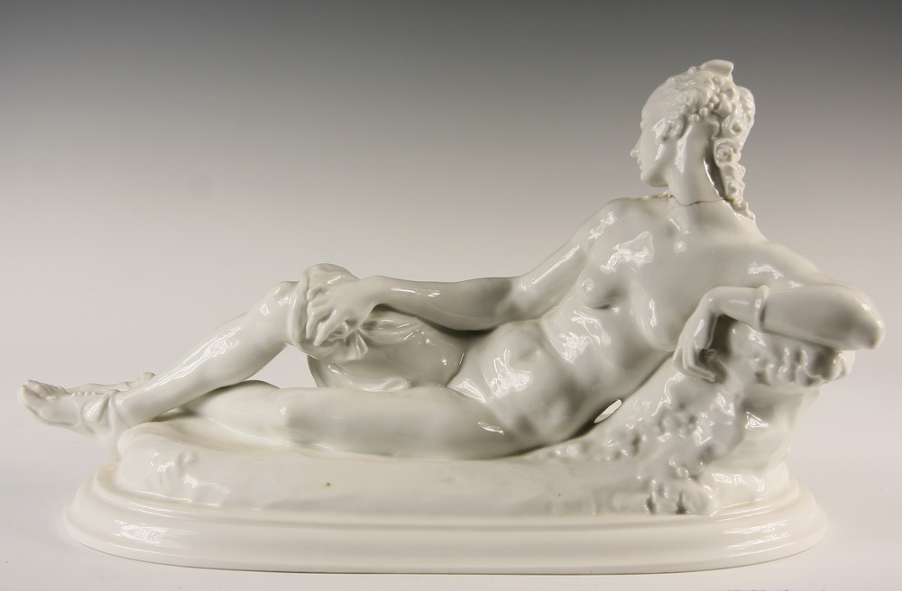 BLANC DE CHINE FIGURE - KPM