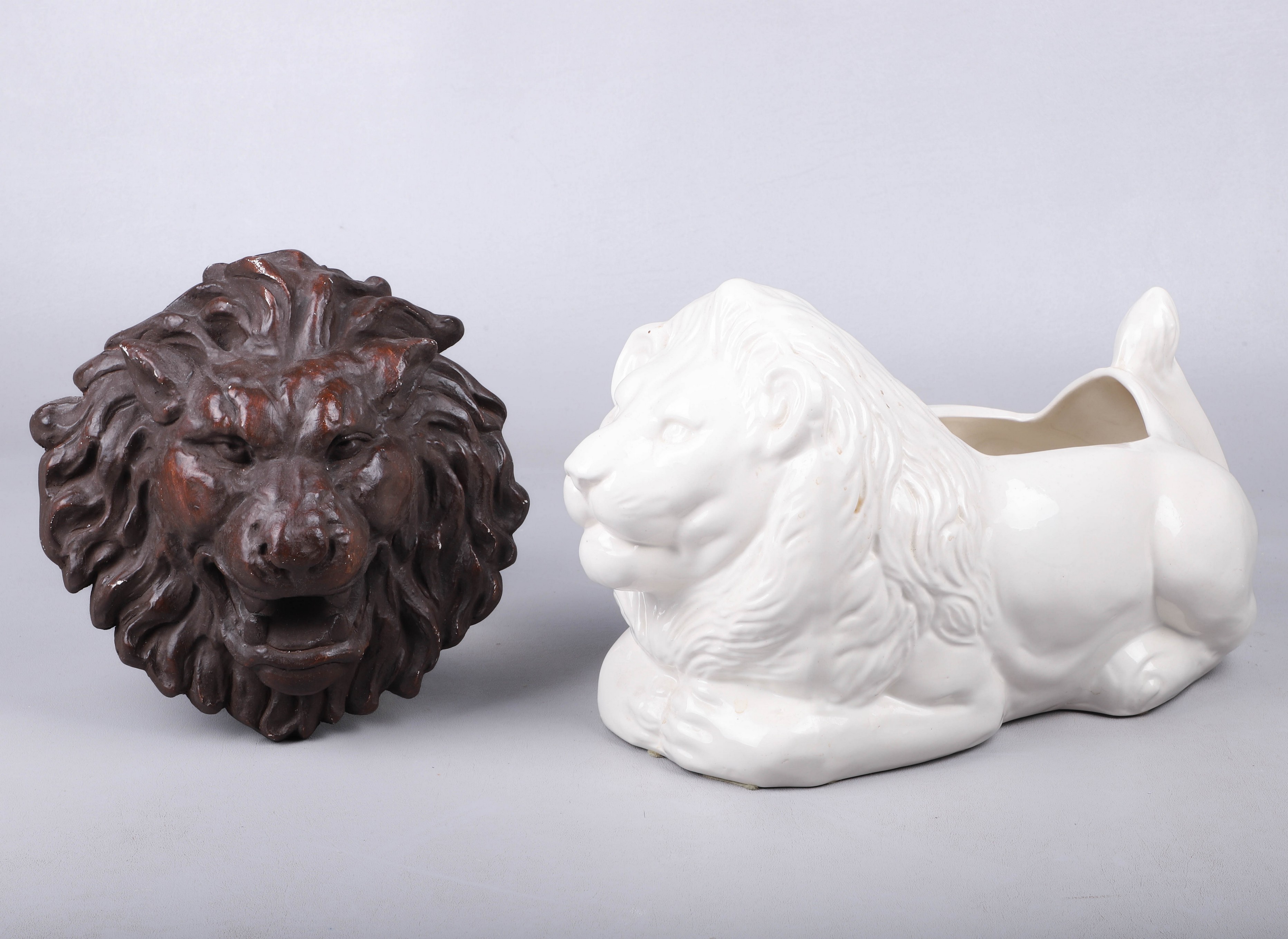 Blanc de Chine lion planter and