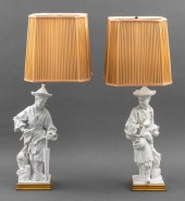 BLANC DE CHINE PORCELAIN FIGUR