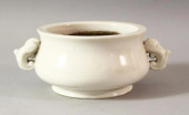 BLANC DE CHINE TWIN HANDLE POR