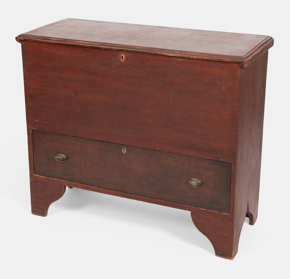 BLANKET CHEST NEW ENGLAND, FIRST