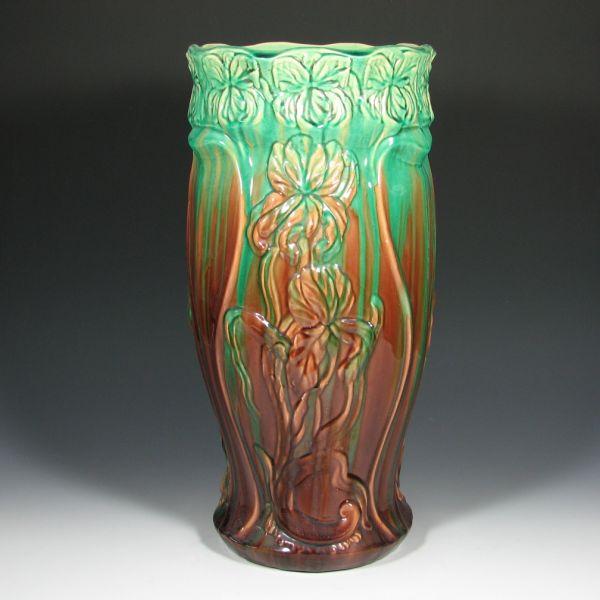 Blended glaze or Majolica
