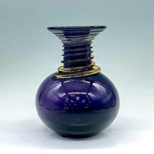 BLENKO GLASS COMPANY PURPLE VASEA