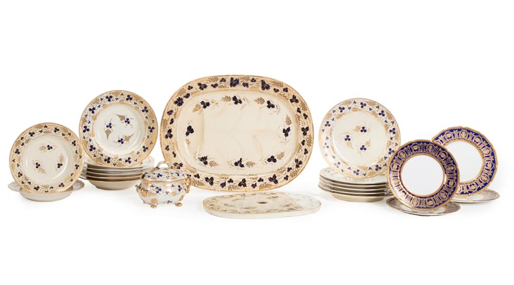 BLOOR DERBY PORCELAIN TABLE