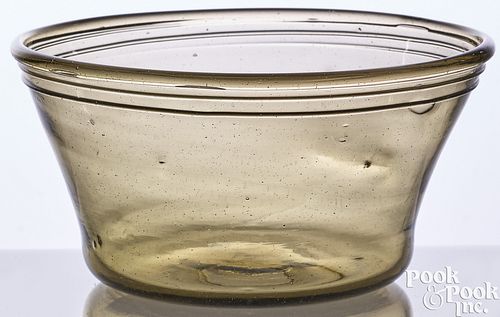 BLOWN OLIVE AMBER GLASS BOWL,