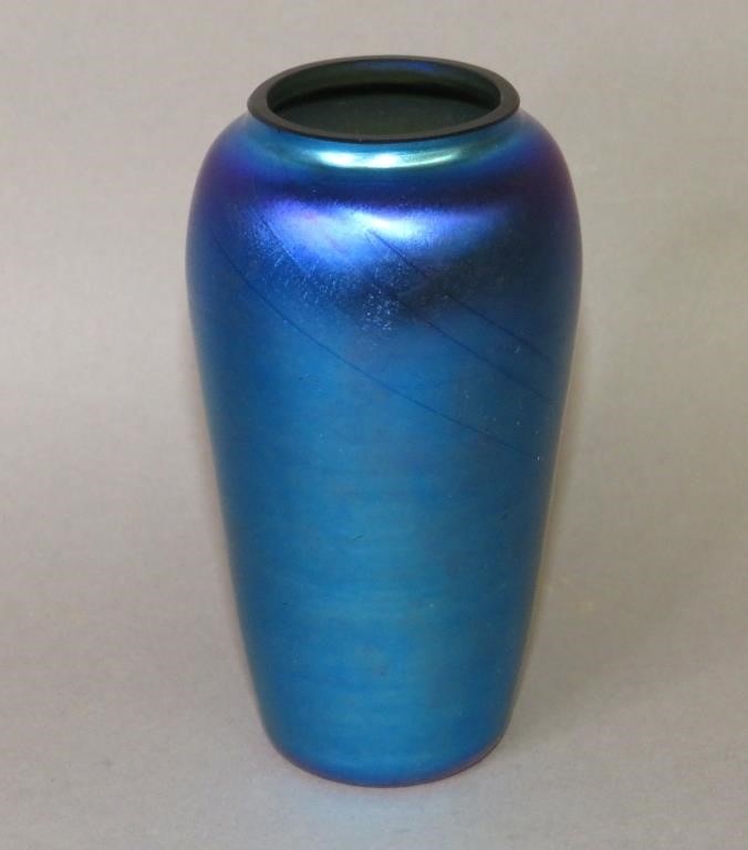 BLOWN STEUBEN BLUE AURENE GLASS
