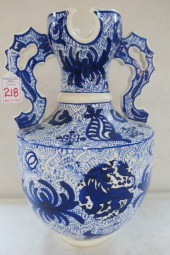 BLUE AND WHITE ARDALT PORCELAI
