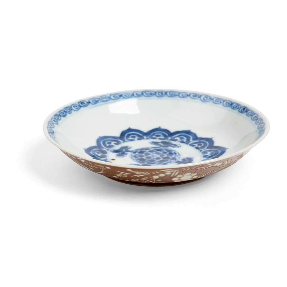 BLUE AND WHITE 'BATAVIA' SAUCER