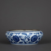 BLUE AND WHITE 'BOUND LOTUS' S