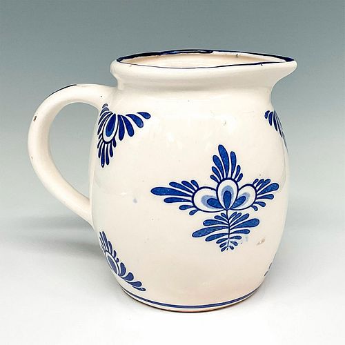 BLUE AND WHITE CERAMIC
