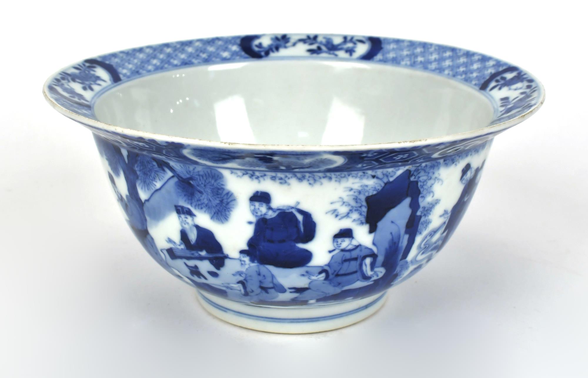 BLUE AND WHITE CHINESE PORCELAIN